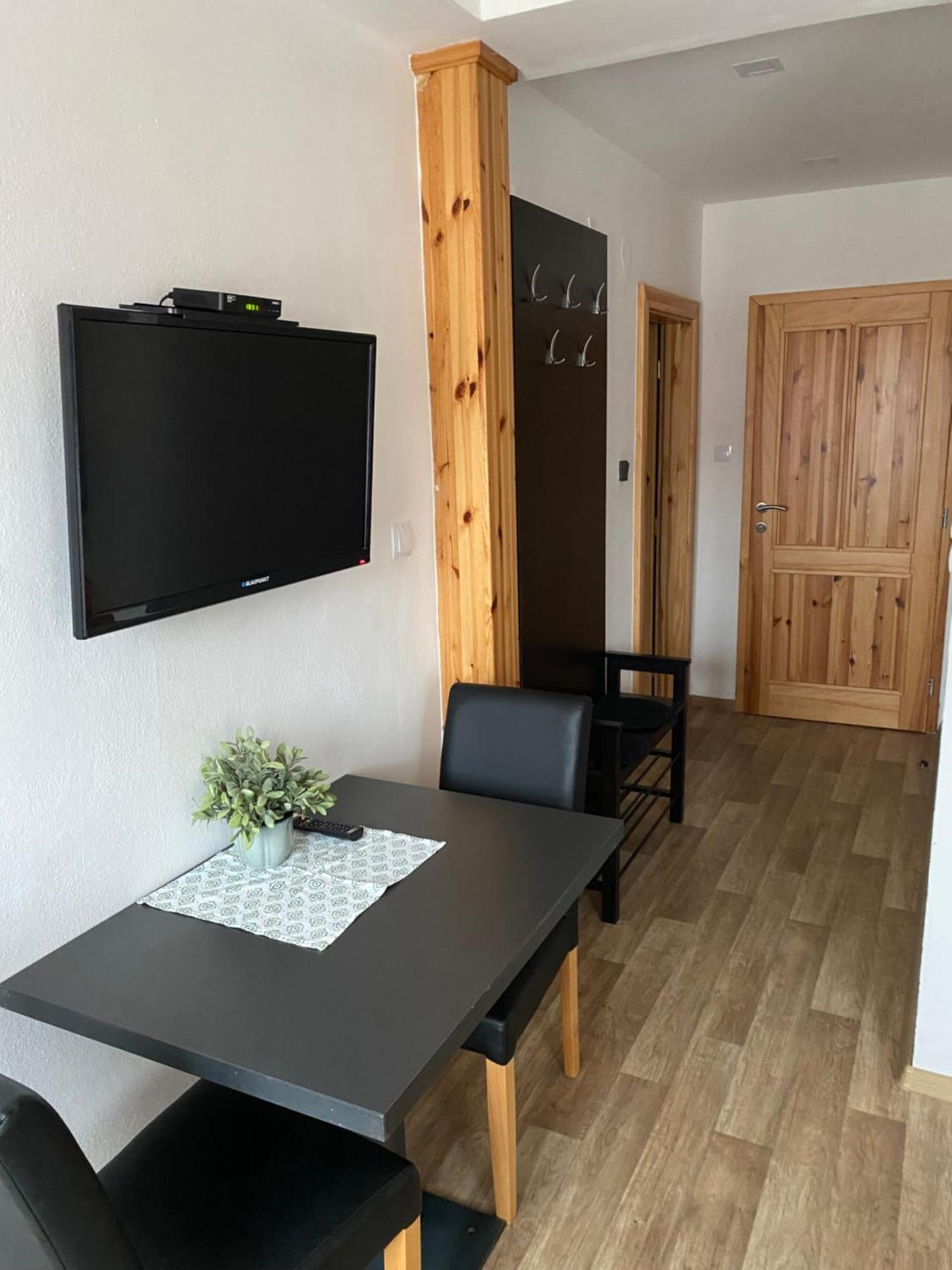 Hotel Lipno Wave à Černá v Pošumaví Extérieur photo